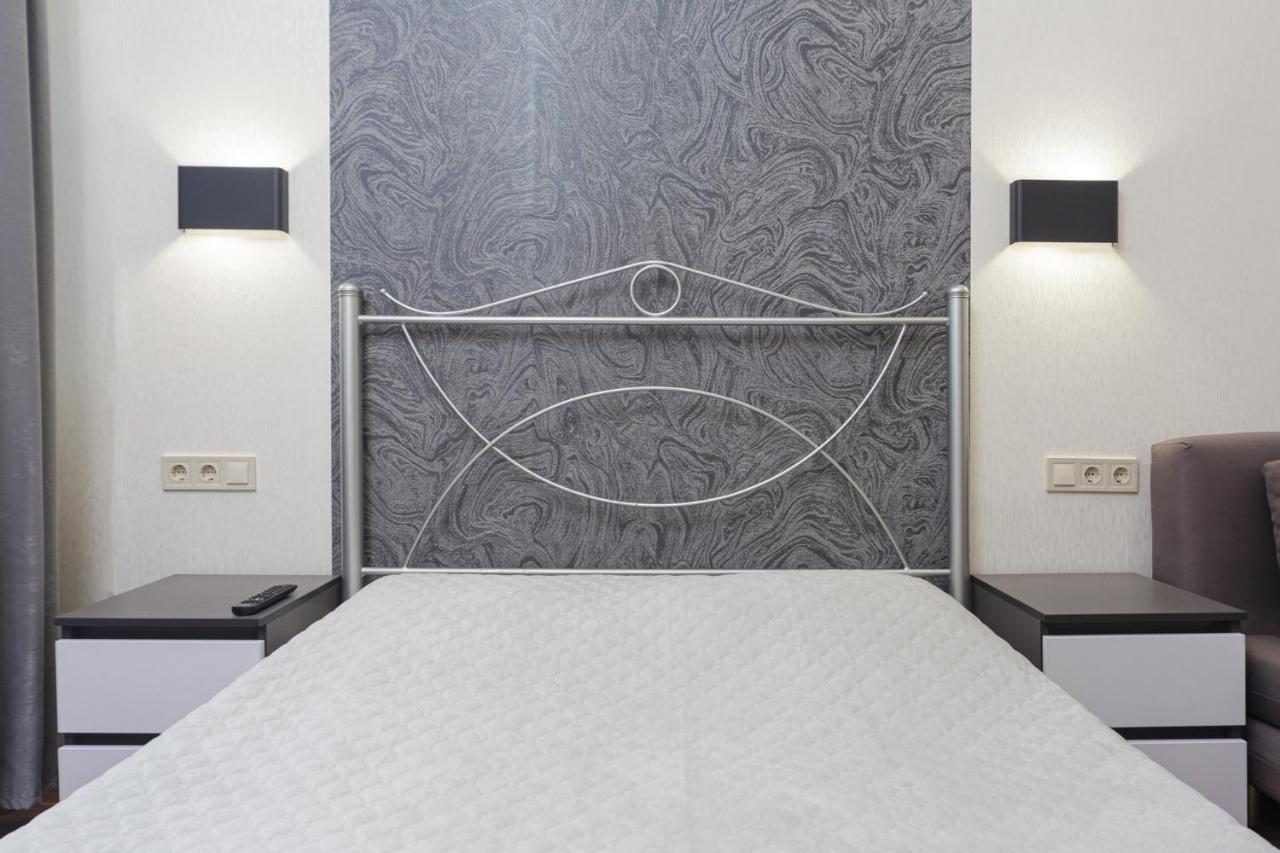 Apartment Zhukovskogo 17 Odessa Ngoại thất bức ảnh