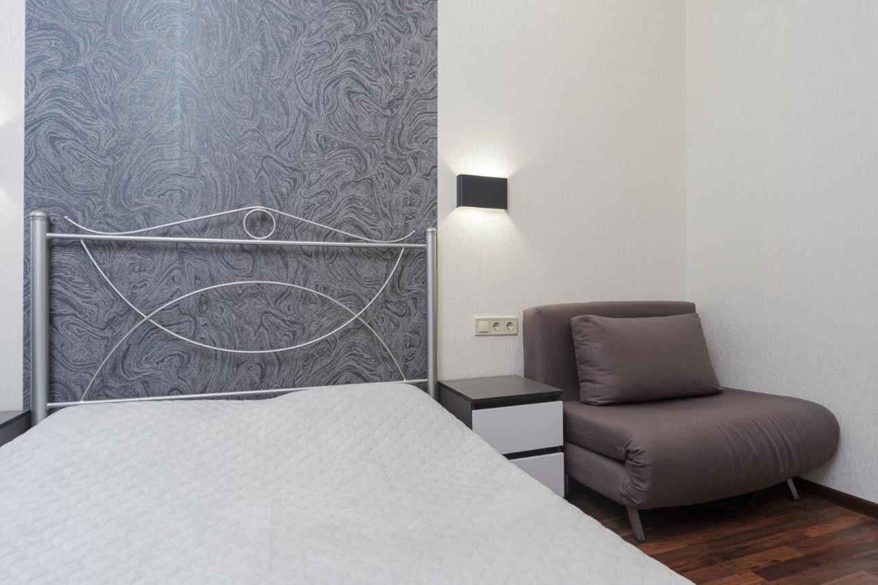 Apartment Zhukovskogo 17 Odessa Ngoại thất bức ảnh